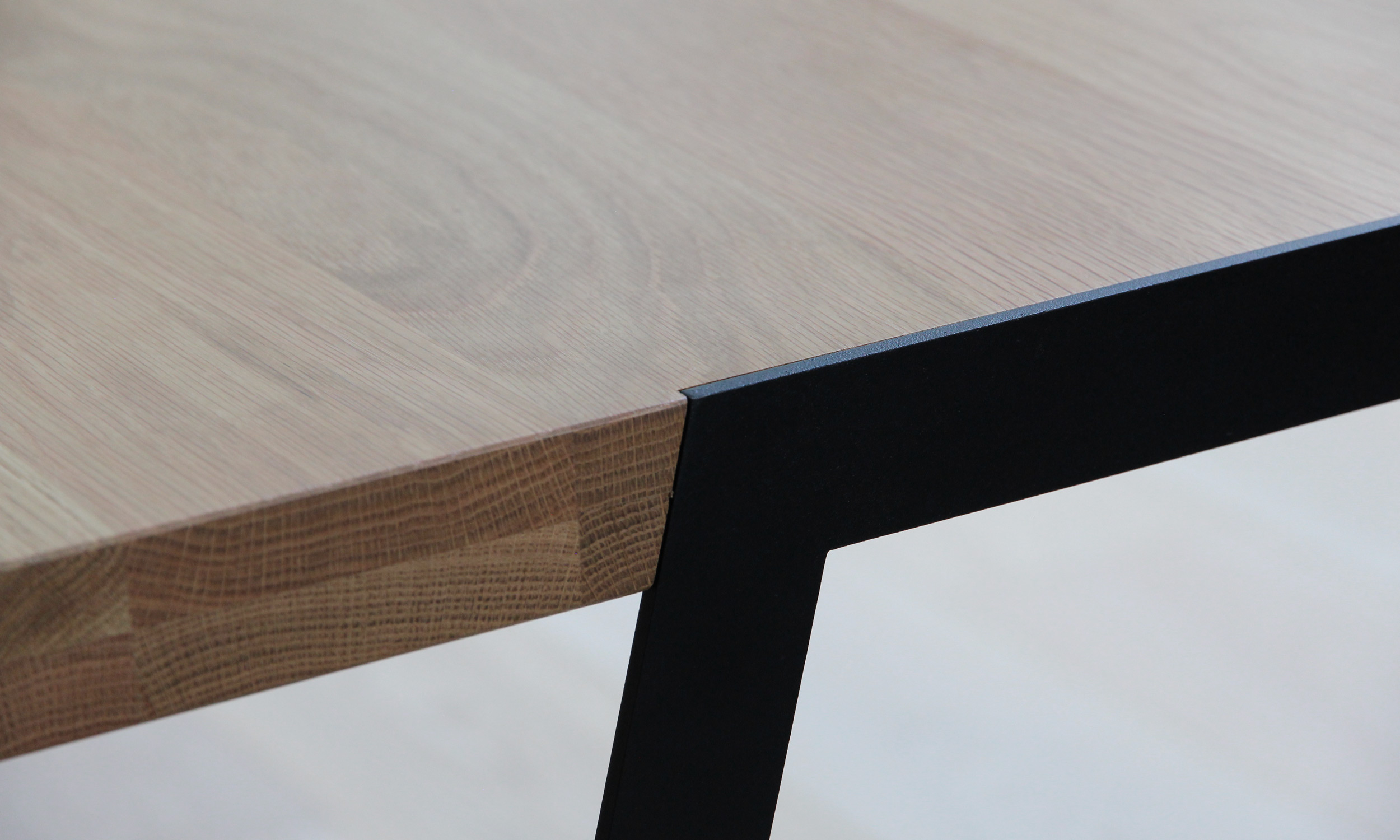 Omecara-table-design-6