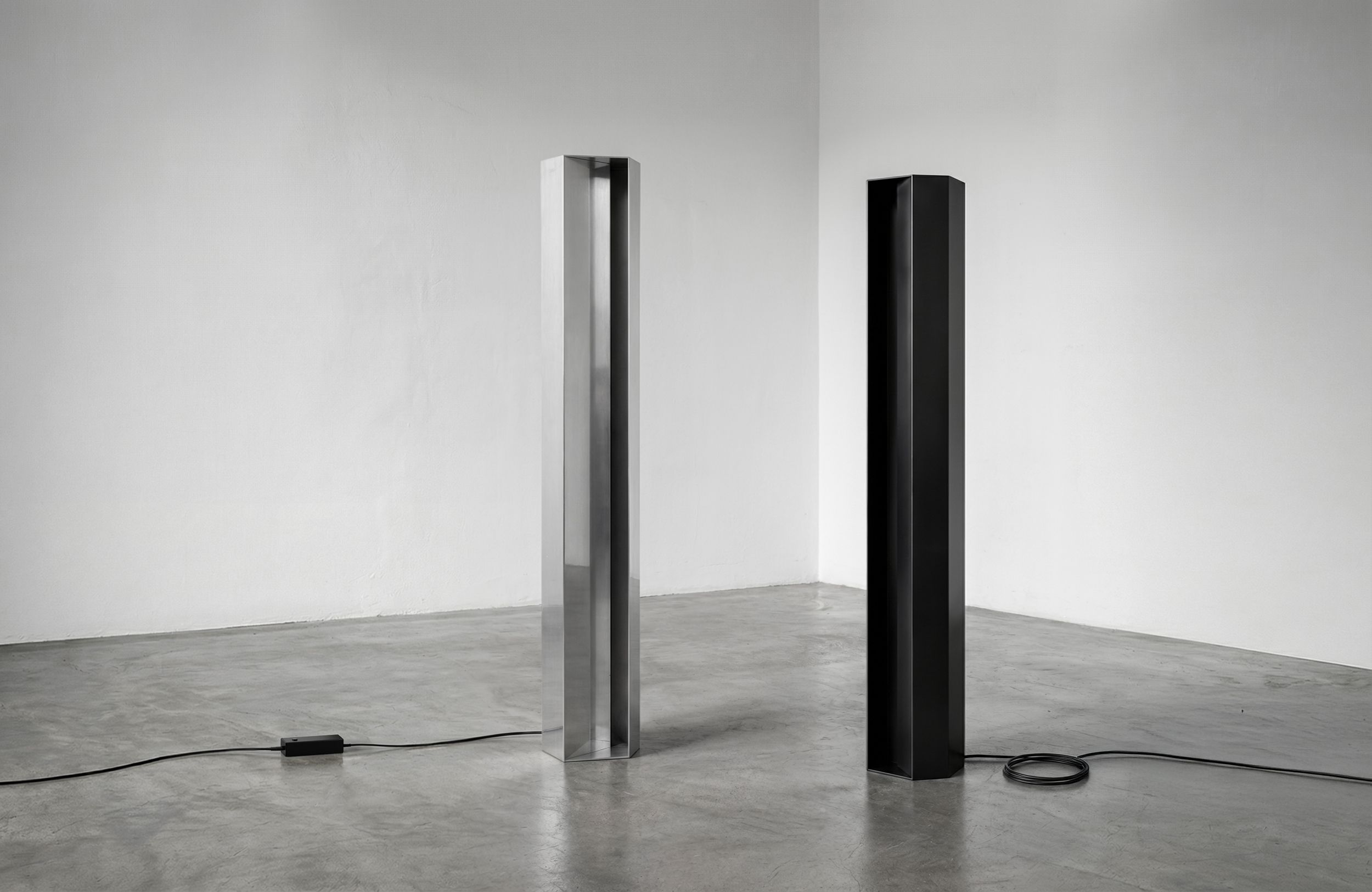 Omecara, Stanley Three, lighting, collectible design