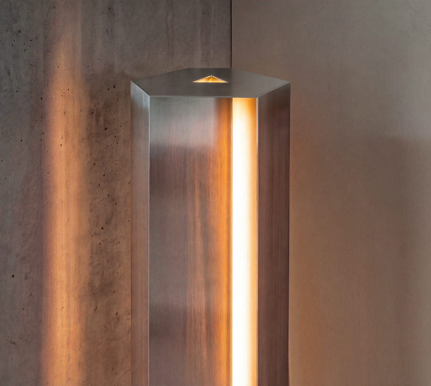 Omecara, Stanley Three, lighting, collectible design