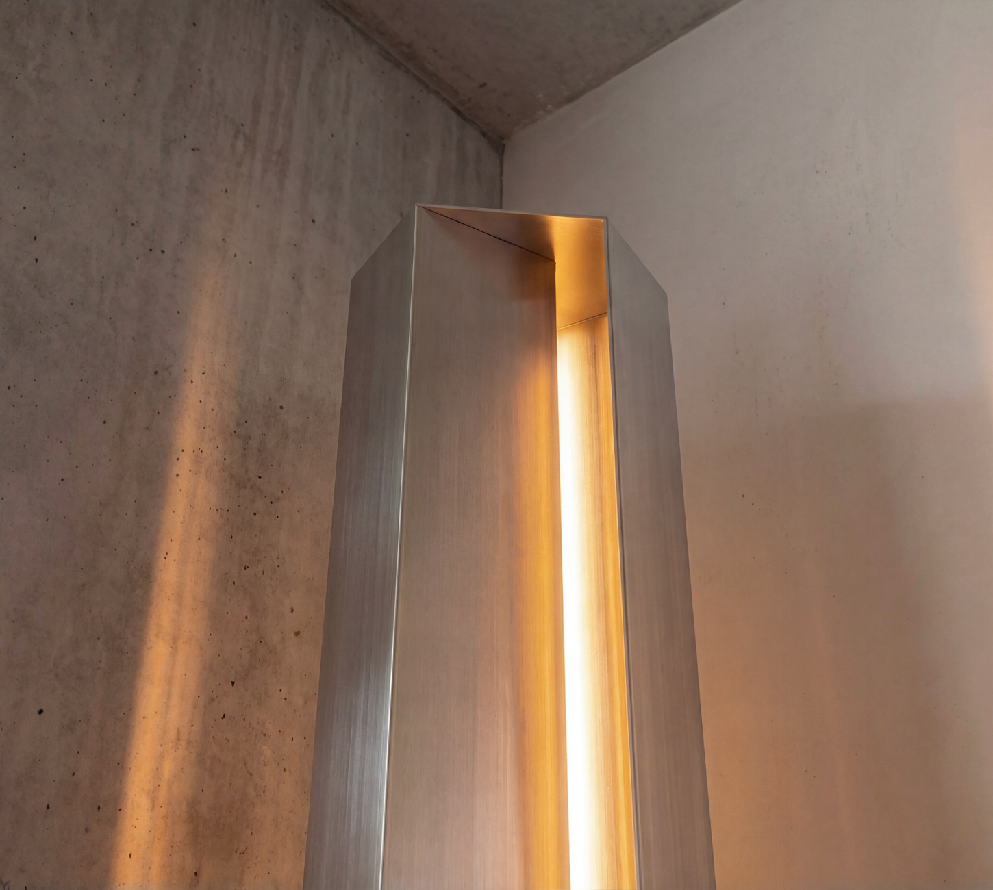 Omecara, Stanley Three, lighting, collectible design